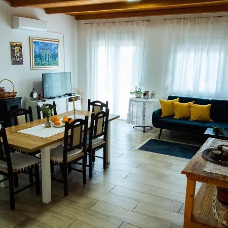 Apartment Village House Ravno Exterior foto